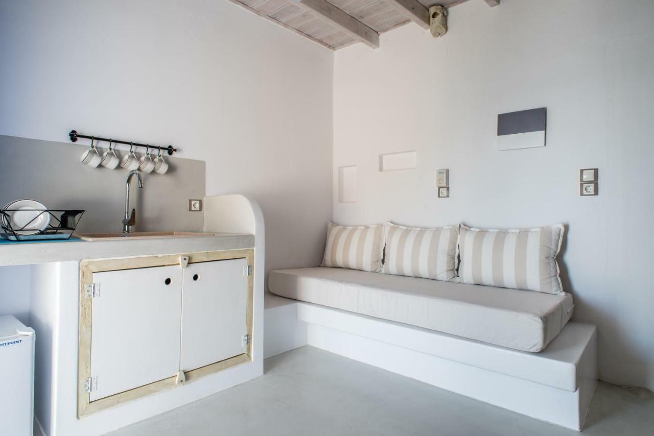 Κymanemi Folegandros Hotel Agali Exterior photo